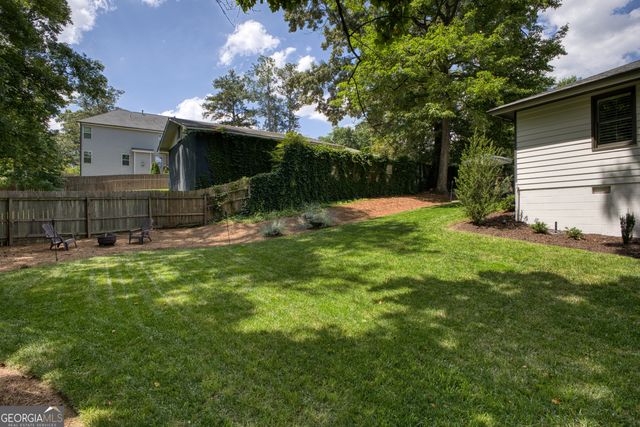 1530 Gaylor Drive SE, Smyrna, GA 30082