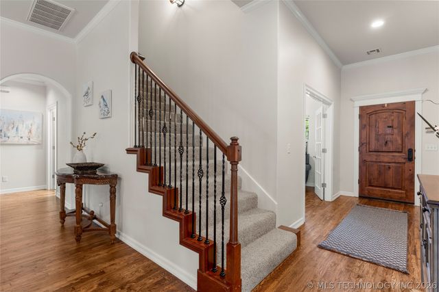 8614 E 110th Court, Tulsa, OK 74133