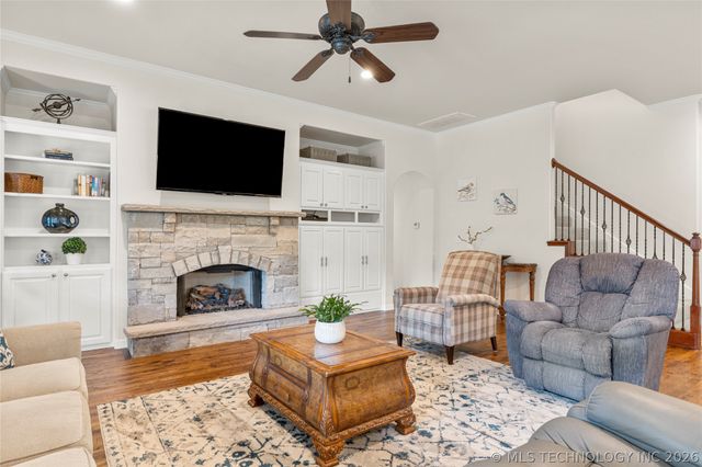 8614 E 110th Court, Tulsa, OK 74133