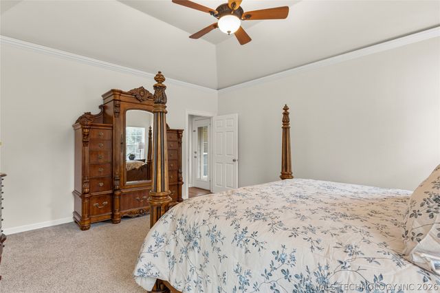 8614 E 110th Court, Tulsa, OK 74133