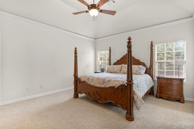 8614 E 110th Court, Tulsa, OK 74133