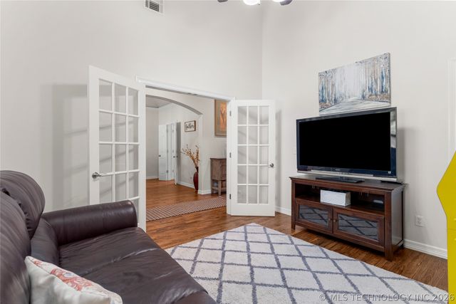 8614 E 110th Court, Tulsa, OK 74133