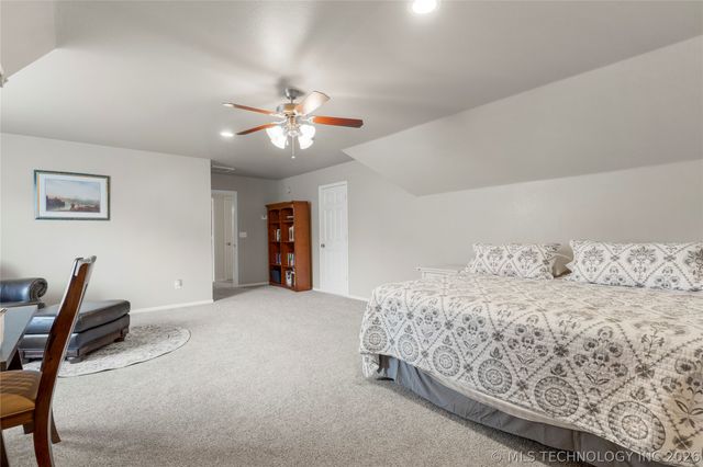 8614 E 110th Court, Tulsa, OK 74133