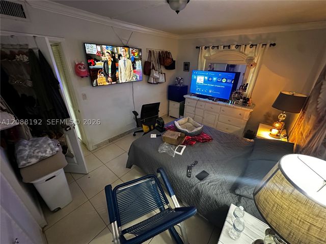 1245 W 24th St 126, Hialeah, FL 33010