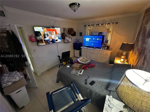 1245 W 24th St 126, Hialeah, FL 33010