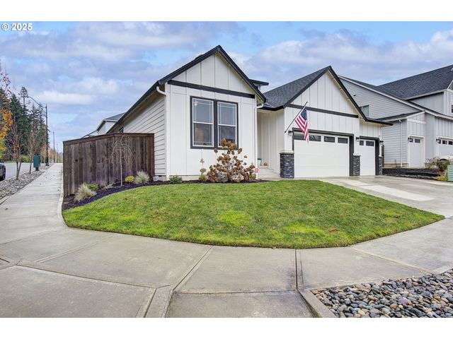 2421 Ne 1ST Ave, Battle Ground, WA 98604