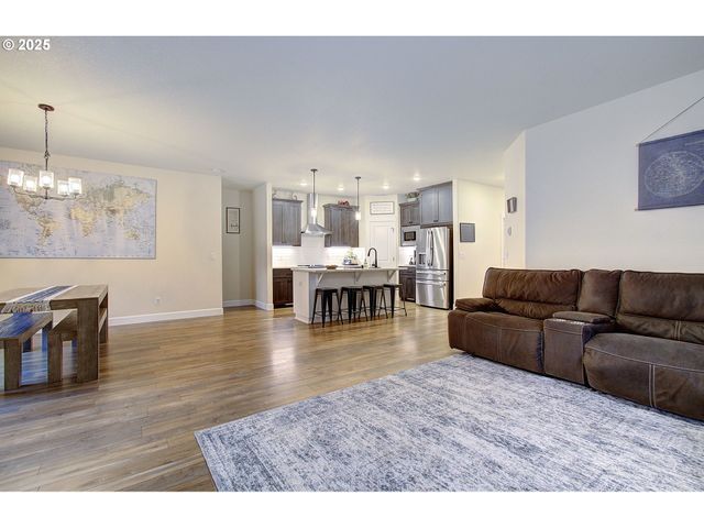 2421 Ne 1ST Ave, Battle Ground, WA 98604