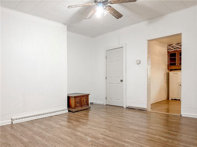 597 Market St., Leechburg, PA, Leechburg Boro, PA 15656