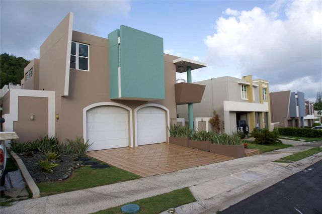 13-AD LAS CASCADAS 1, Toa Alta, PR 00953