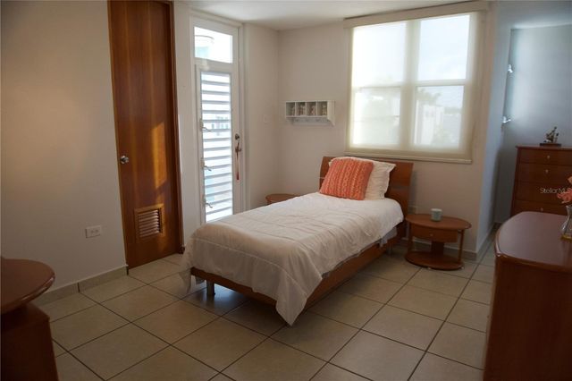 13-AD LAS CASCADAS 1, Toa Alta, PR 00953