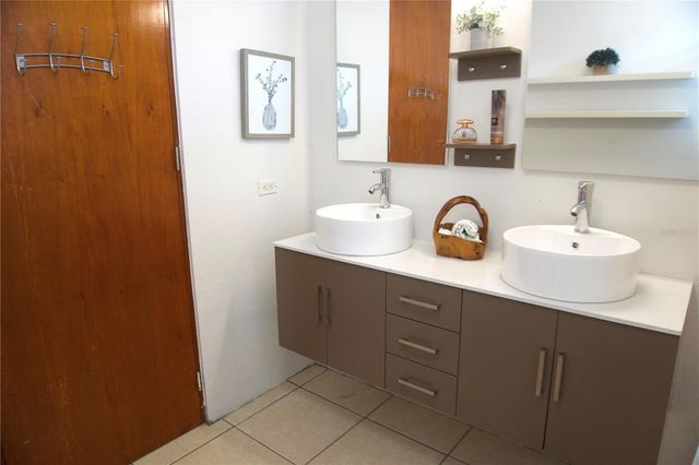 13-AD LAS CASCADAS 1, Toa Alta, PR 00953