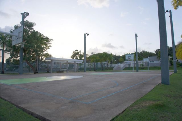 13-AD LAS CASCADAS 1, Toa Alta, PR 00953