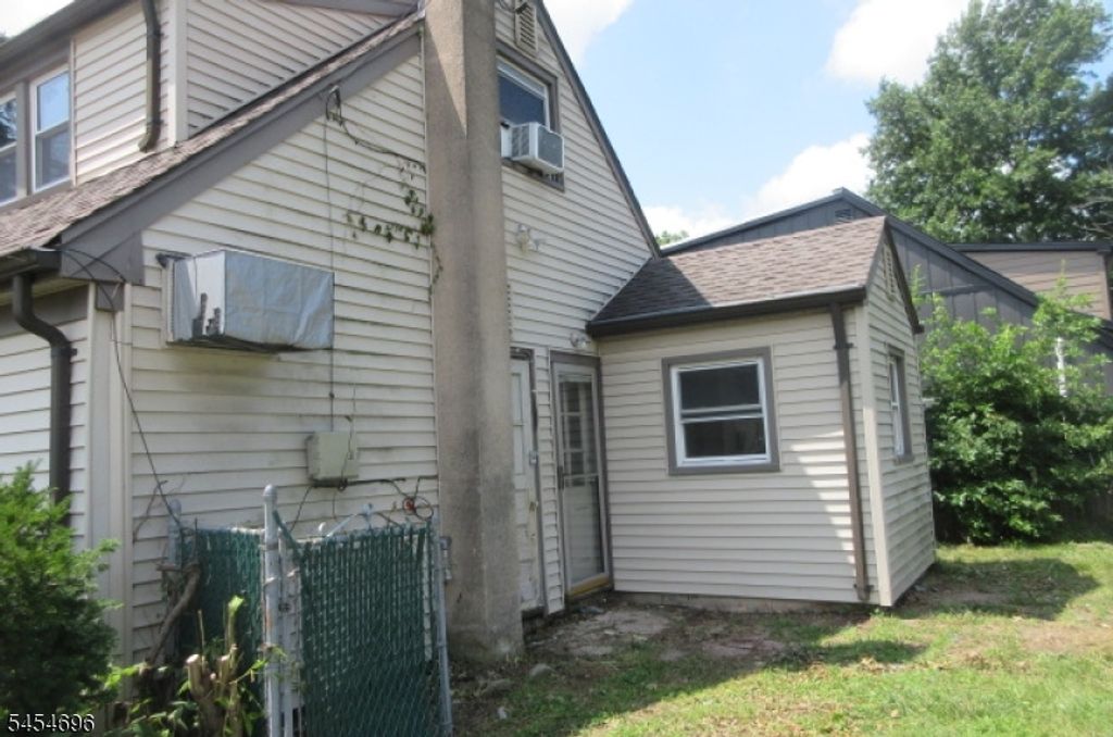 913 Briarcliff Ave, Maywood Boro, NJ 07607 — photo 3