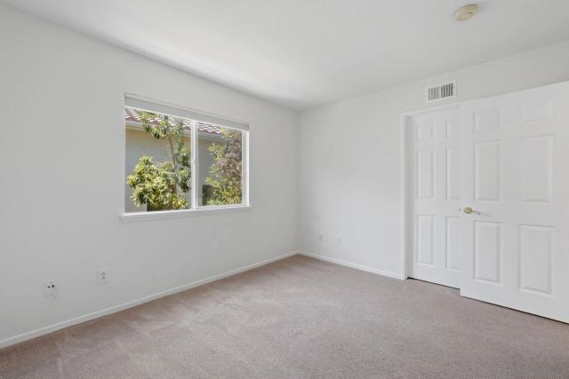 12227 Briar Knoll Way, San Diego, CA 92128