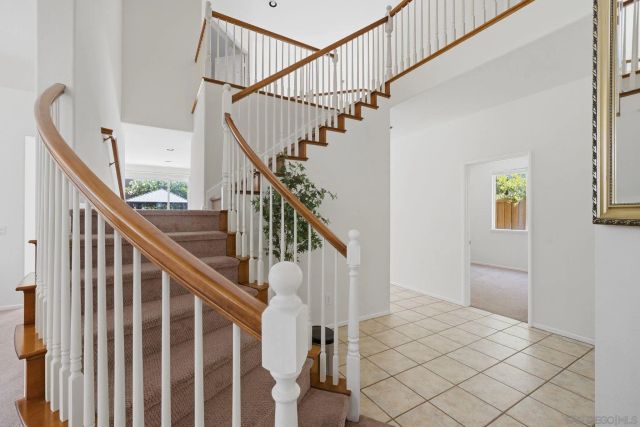 12227 Briar Knoll Way, San Diego, CA 92128
