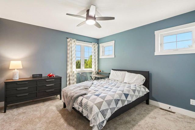 6438 Irving Drive, Sun Prairie, WI 53590
