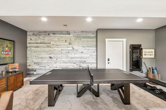 6438 Irving Drive, Sun Prairie, WI 53590