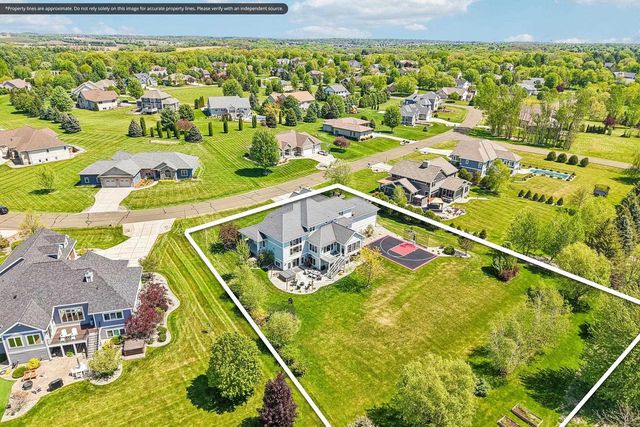6438 Irving Drive, Sun Prairie, WI 53590
