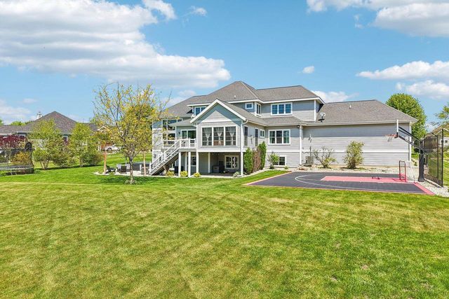 6438 Irving Drive, Sun Prairie, WI 53590