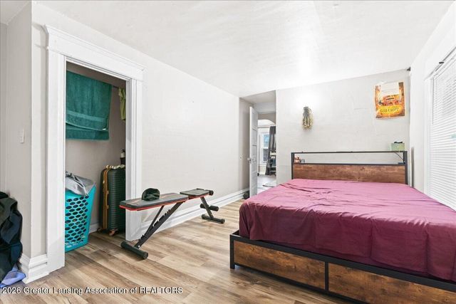 145 Isbell Street, Lansing, MI 48910