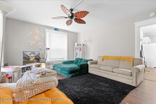 145 Isbell Street, Lansing, MI 48910