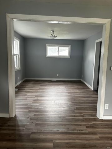 406 E Broadway Street, South Bend, IN 46601