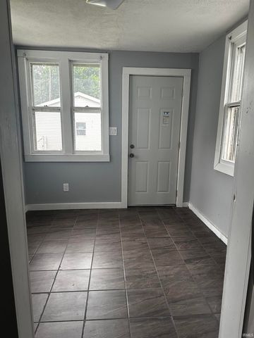 406 E Broadway Street, South Bend, IN 46601