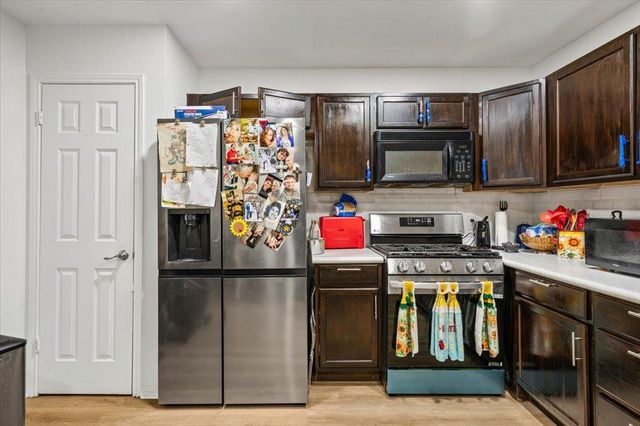 157 Fall Creek DR, Kyle, TX 78640