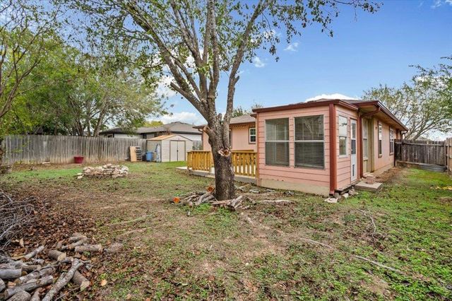 157 Fall Creek DR, Kyle, TX 78640