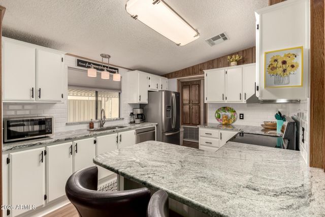 652 S Ellsworth Road 152, Mesa, AZ 85208