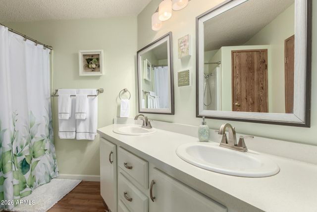 652 S Ellsworth Road 152, Mesa, AZ 85208