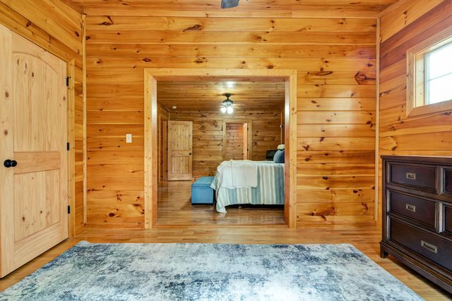 176 Rivers Edge Lane, Benton, TN 37307