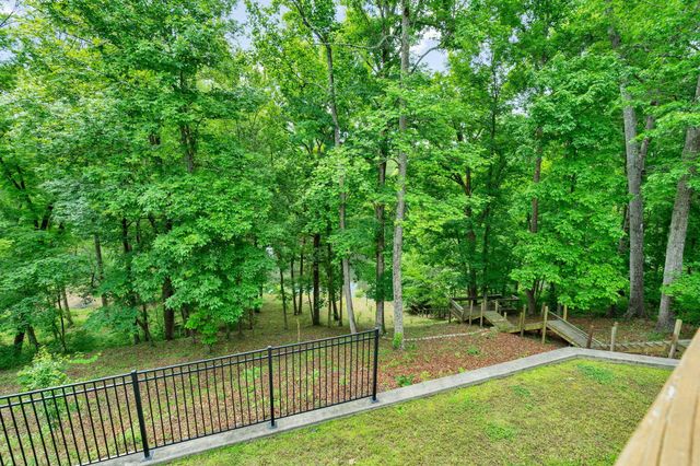 176 Rivers Edge Lane, Benton, TN 37307