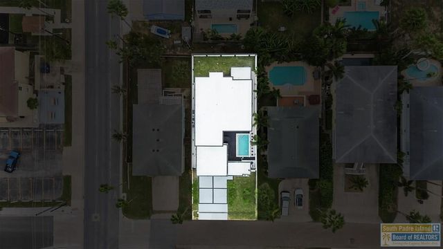 203 W Lantana St., South Padre Island, TX 78597