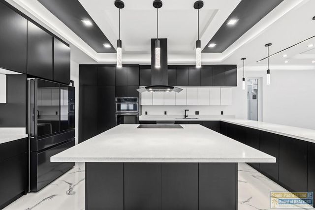 203 W Lantana St., South Padre Island, TX 78597