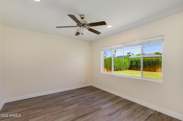 5002 E MITCHELL Drive, Phoenix, AZ 85018