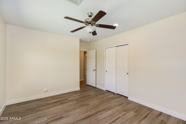 5002 E MITCHELL Drive, Phoenix, AZ 85018
