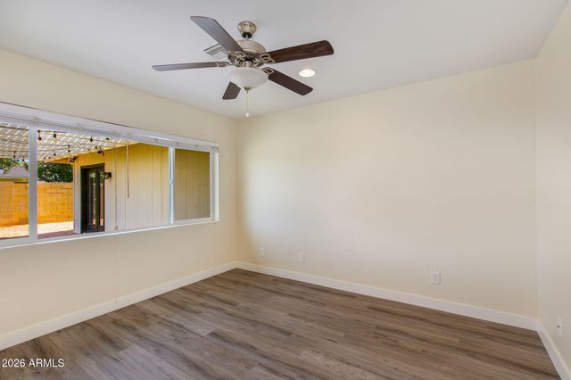 5002 E MITCHELL Drive, Phoenix, AZ 85018