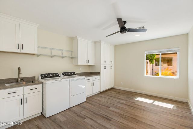 5002 E MITCHELL Drive, Phoenix, AZ 85018