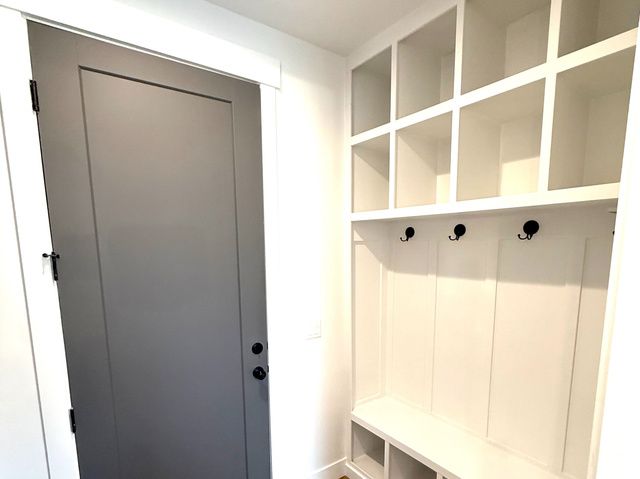 3367 S HEATHERCREST DR, Saratoga Springs, UT 84045