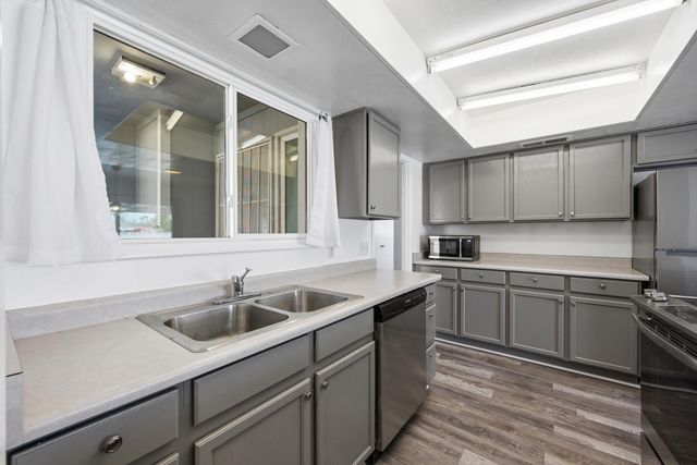 124 E Minton Drive, Tempe, AZ 85282