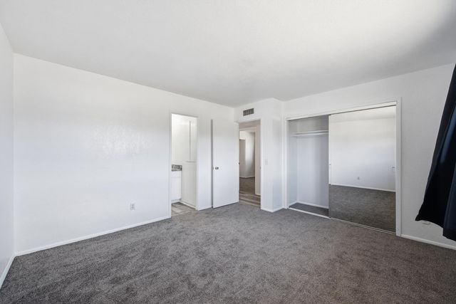 124 E Minton Drive, Tempe, AZ 85282