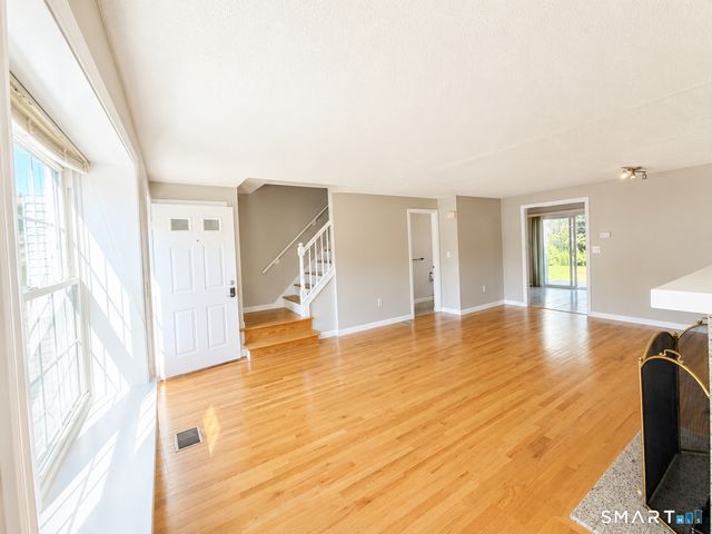 8 Barrington Drive C, Wethersfield, CT 06109