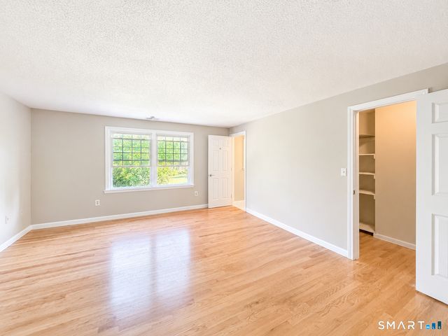 8 Barrington Drive C, Wethersfield, CT 06109