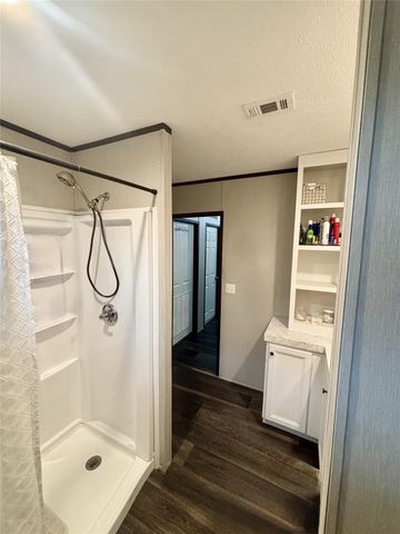 7715 Walnut Tree Lane, Plantersville, TX 77363