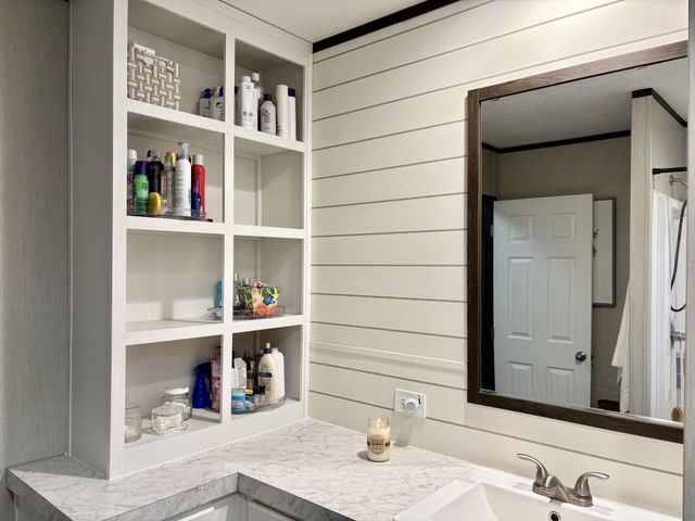 7715 Walnut Tree Lane, Plantersville, TX 77363