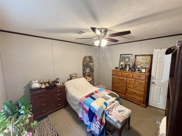 7715 Walnut Tree Lane, Plantersville, TX 77363