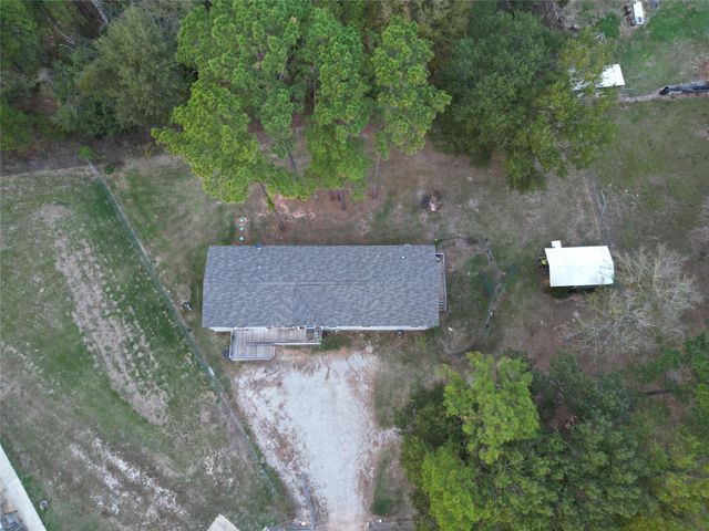 7715 Walnut Tree Lane, Plantersville, TX 77363