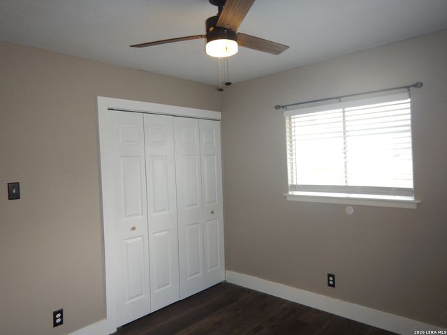 14139 SWALLOW DR, San Antonio, TX 78217