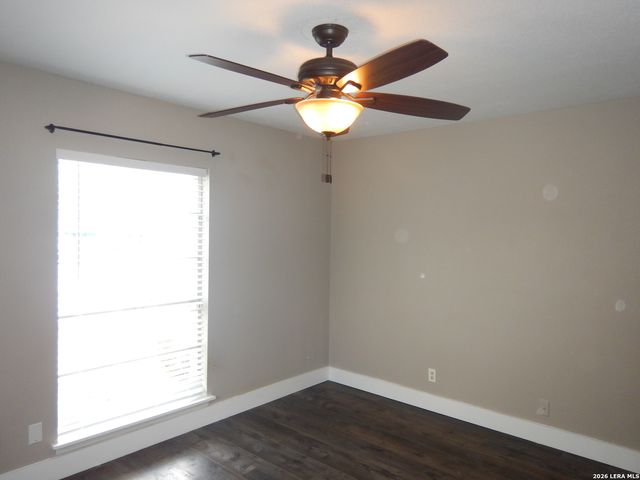14139 SWALLOW DR, San Antonio, TX 78217